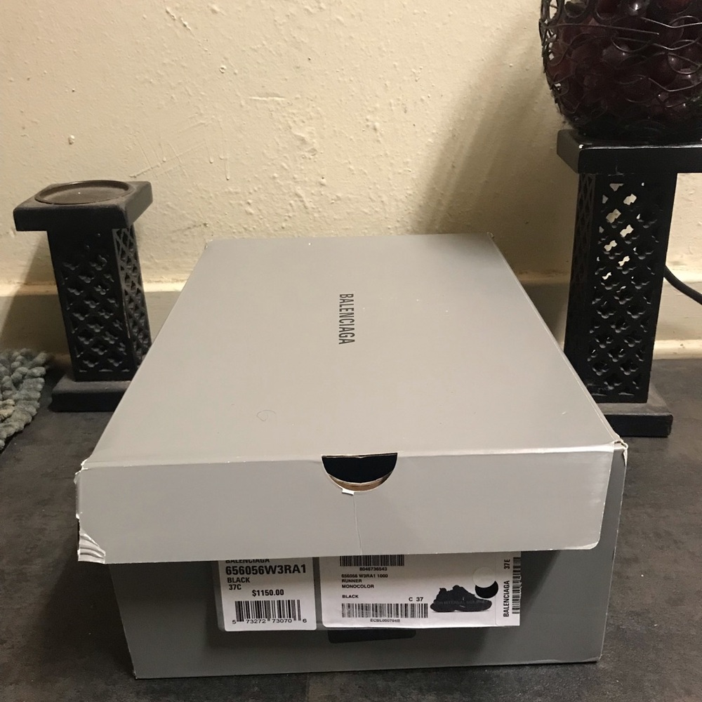 Balenciaga Black Athletic Shoes - Picture 13 of 13